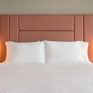 Zimmer mit Kingsize-Bett im 2 Stock